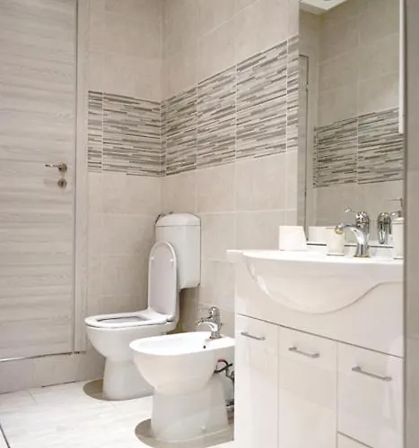 Romina Guest house *